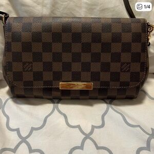 Louis Vuitton Damier Crossbody Bag